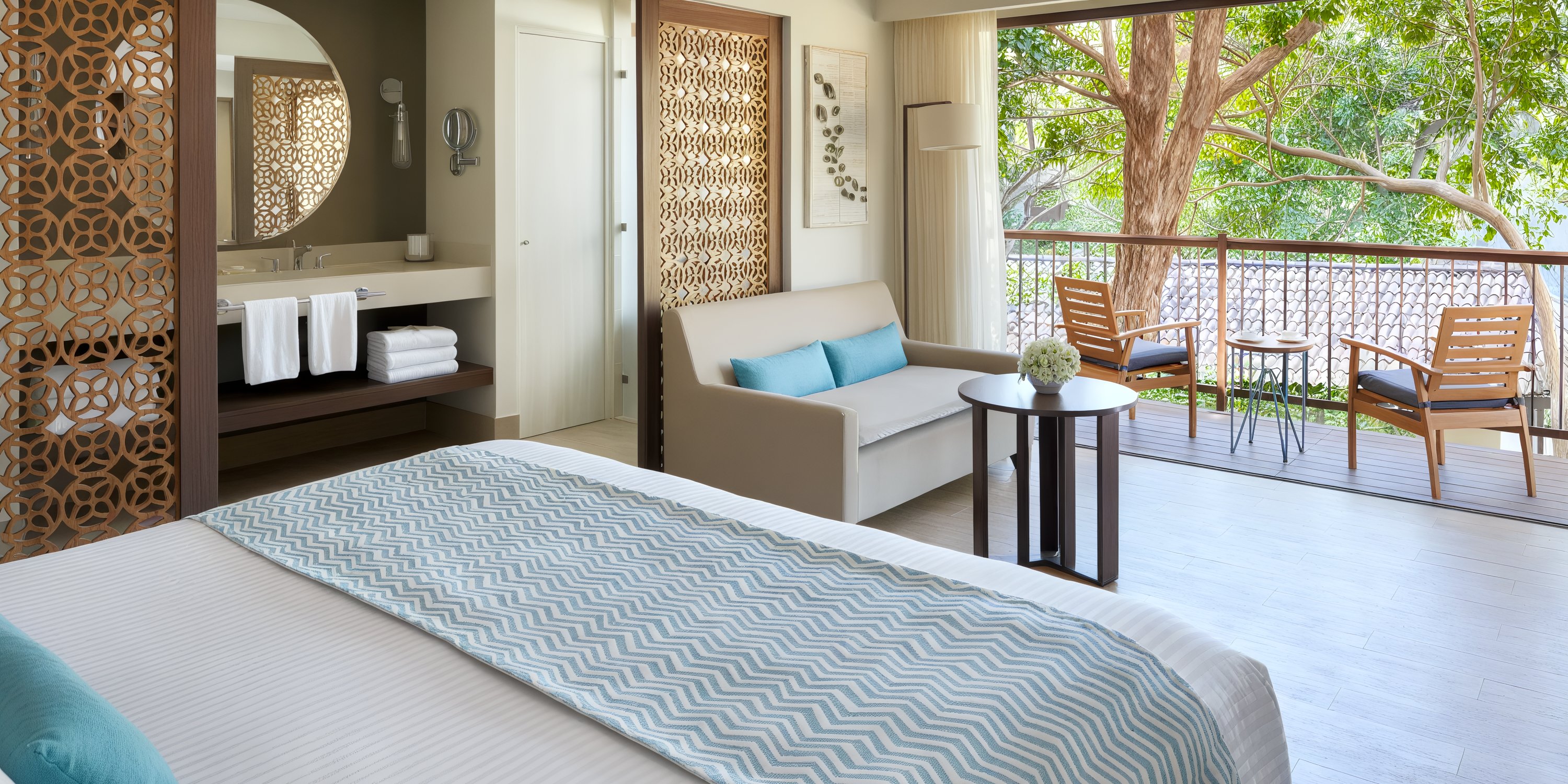 Secrets Papagayo Suite